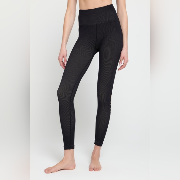 NWT Spiritual Gangster Icon Seamless Jacquard Legging M/L Black w/ Tan GRATEFUL - Picture 6 of 9